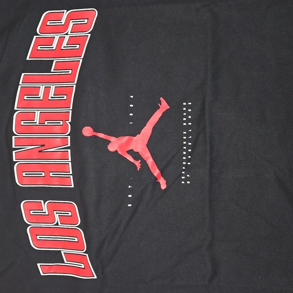Air Jordan Men's Los Angeles Short Sleeve T-Shirt Black/Red/White Size L NWT - Picture 4 of 9